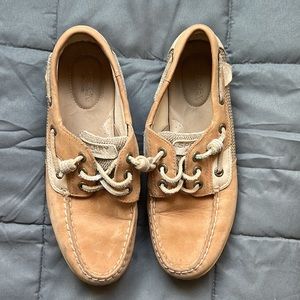 Sperry shoes